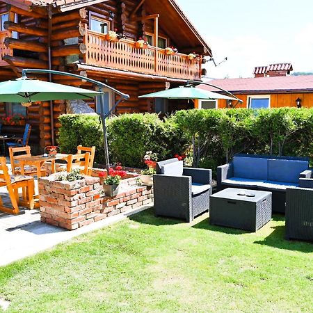 Casa De Lemn Villa Rîşnov Buitenkant foto