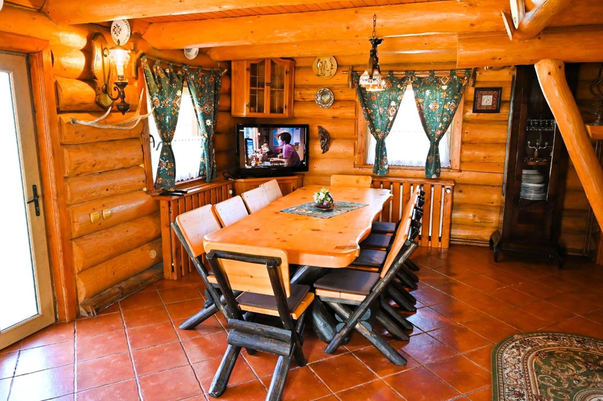 Casa De Lemn Villa Rîşnov Buitenkant foto