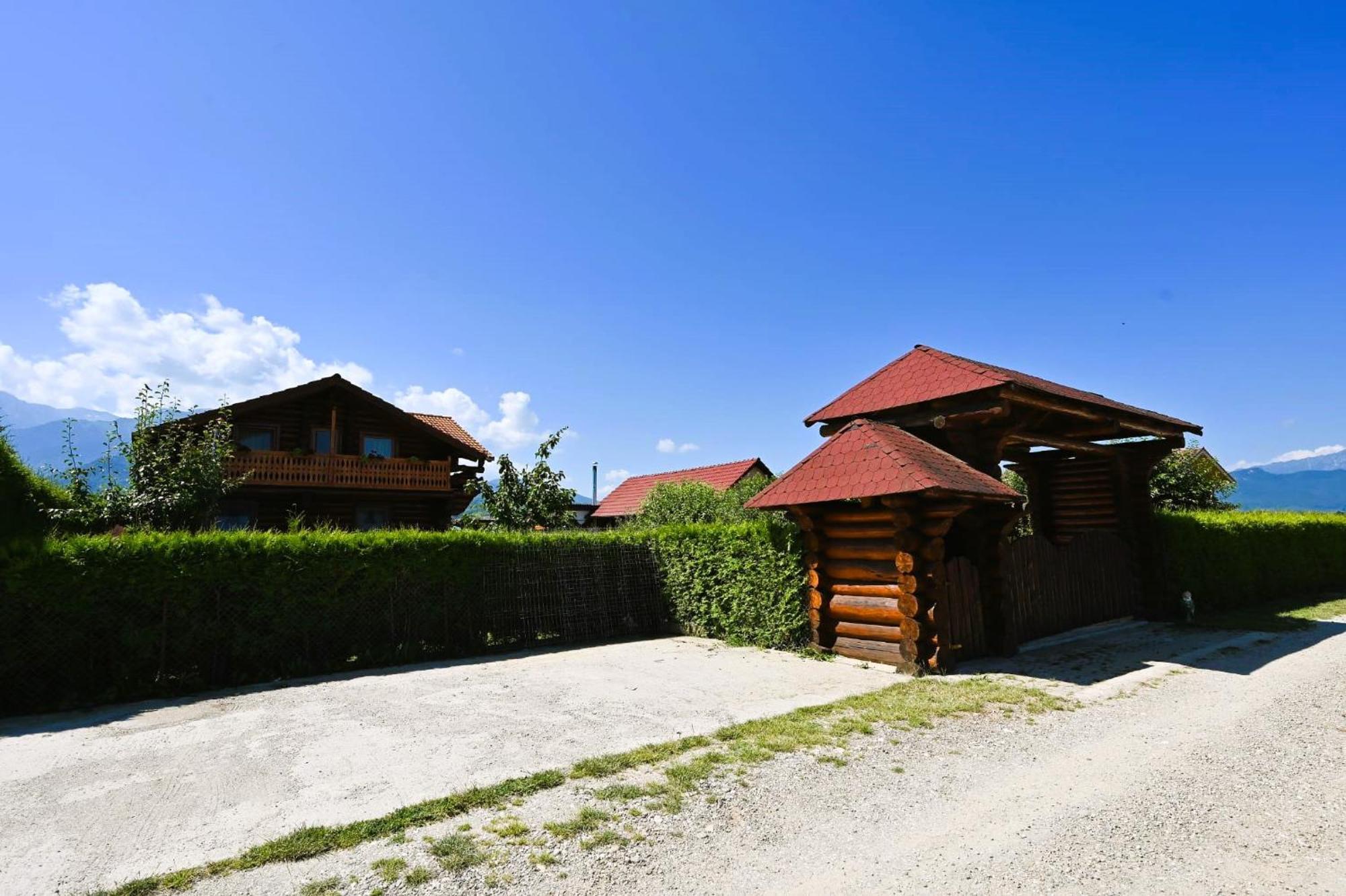 Casa De Lemn Villa Rîşnov Buitenkant foto